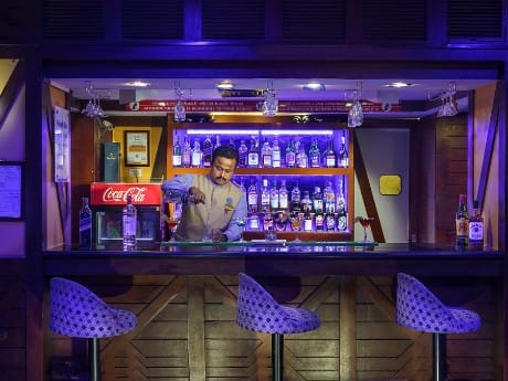 Fortune Pandiyan Hotel Bar