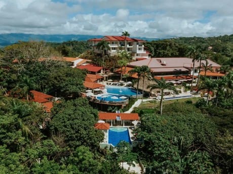Parador Nature Resort